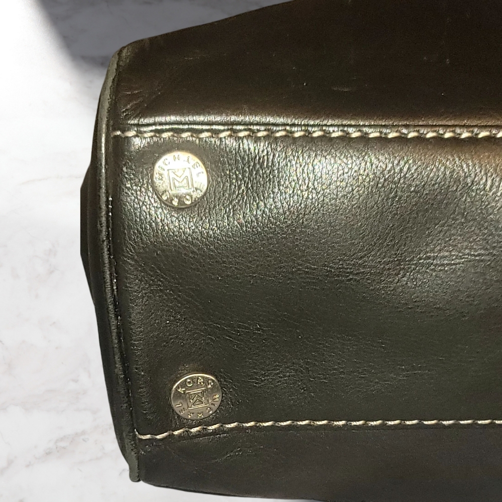 Michael Kors vintage Black leather shoulder satchel - Picture 7 of 12